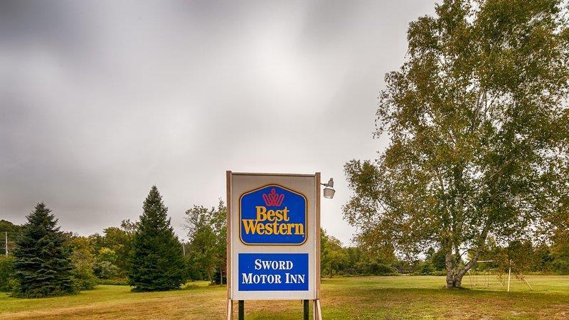 Sword Inn Bancroft Exteriér fotografie