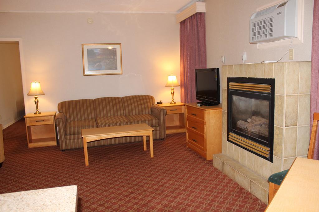 Sword Inn Bancroft Exteriér fotografie